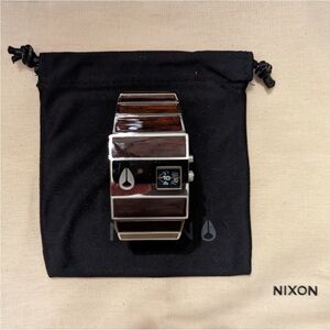 Nixon vintage rotolog watch. Direct time technology. Dark wood. New batteries.